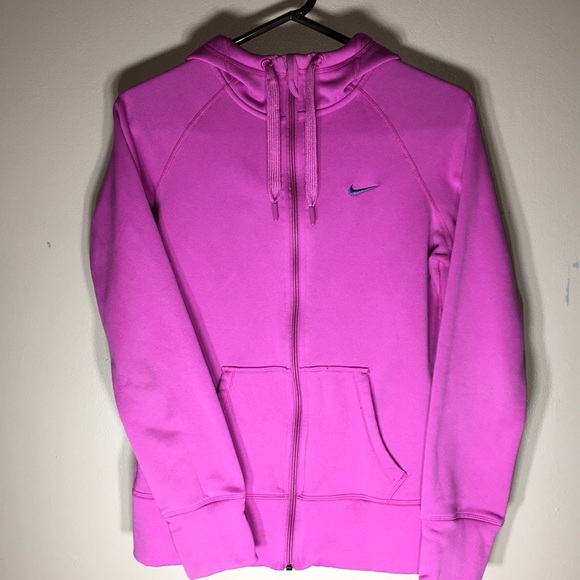 Nike Tops - Nike zip-up hoodie